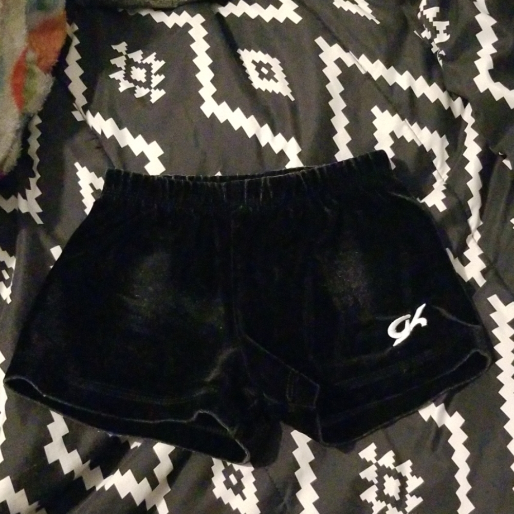 Gk velvet shorts